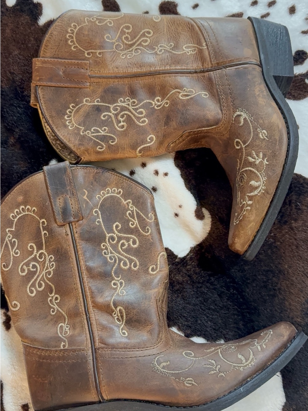 Girls Brown Embroidered Western Cowboy Boots
